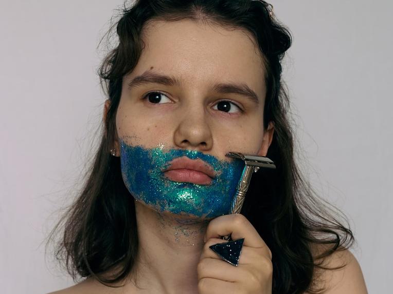 women facial hair pcos